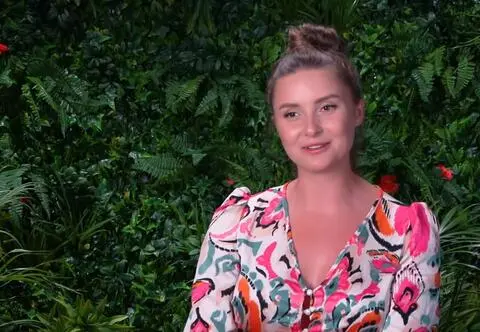 Oliwia z "True Love" pokazała zdjęcie sprzed operacji piersi. "Mam bardzo mało fotek"