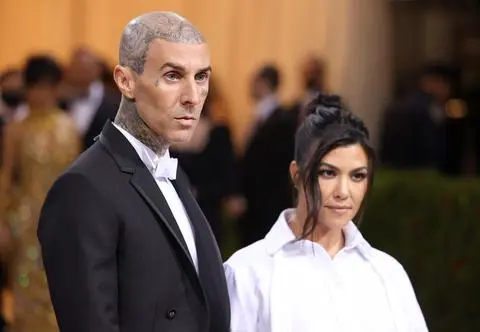 Travis Barker w szpitalu. Wiadomo, co dolega mężowi Kourtney Kardashian