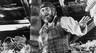 Nie żyje aktor ze "Skrzypka na dachu". W Tewje Mleczarza wcielał się aż 3500 razy