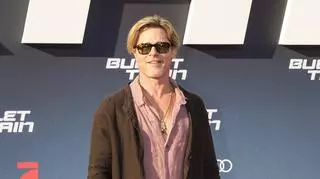 Brad Pitt w spódnicy na premierze filmu "Bullet Train"