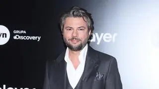 Olivier Janiak dodał zdjęcie z młodości. Jego fryzura zrobiła wrażenie na fanach