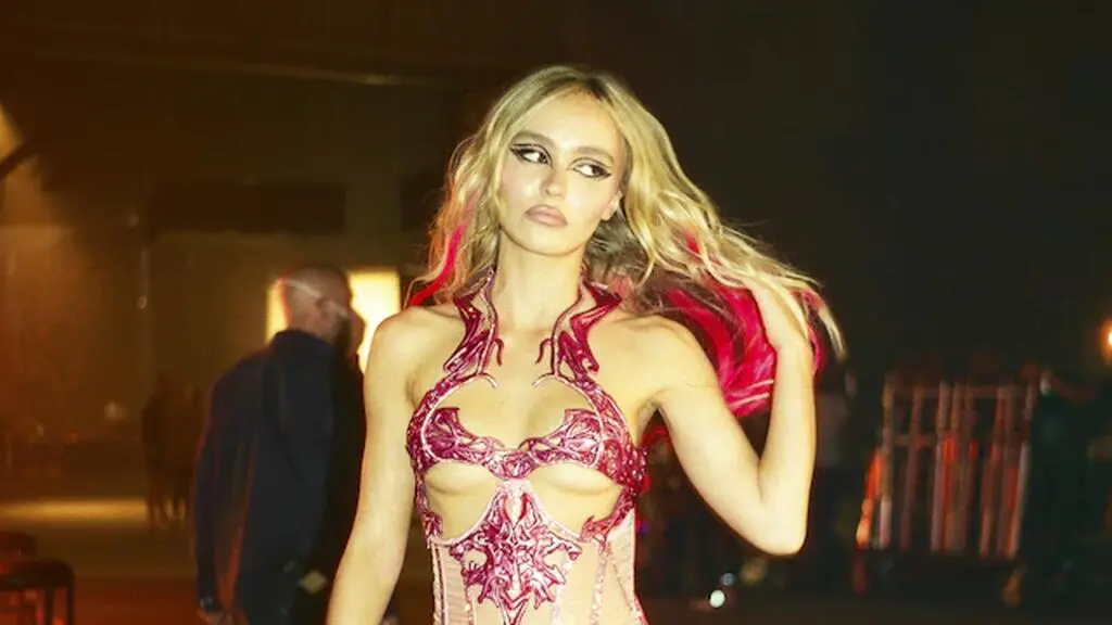 Lily Rose-Depp w serialu "The Idol"