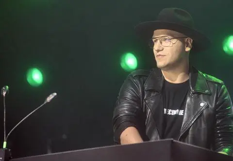 Gromee w żałobie, zmarł jego tata. "Czekał na mój sobotni koncert..."