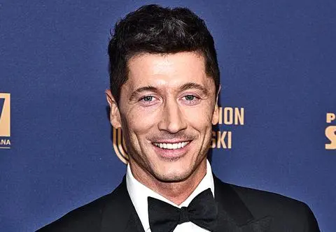 Robert Lewandowski w rankingu najbogatszych piłkarzy. Kapitan reprezentacji Polski zarabia miliony