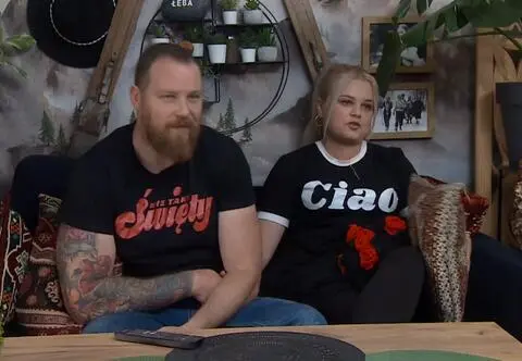 Kasia i Jędrek z "Gogglebox" skończyli budowę. Pokazali gąsienicówkę w całej okazałości