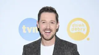 Damian Michałowski pokazał, jak uczy córkę jazdy na rowerze. Stosuje ciekawy patent