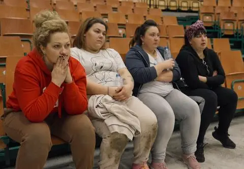 "Kanapowczynie" znów zaskoczyły. Zabrakło dwóch uczestniczek. "Nie z każdym nam po drodze"