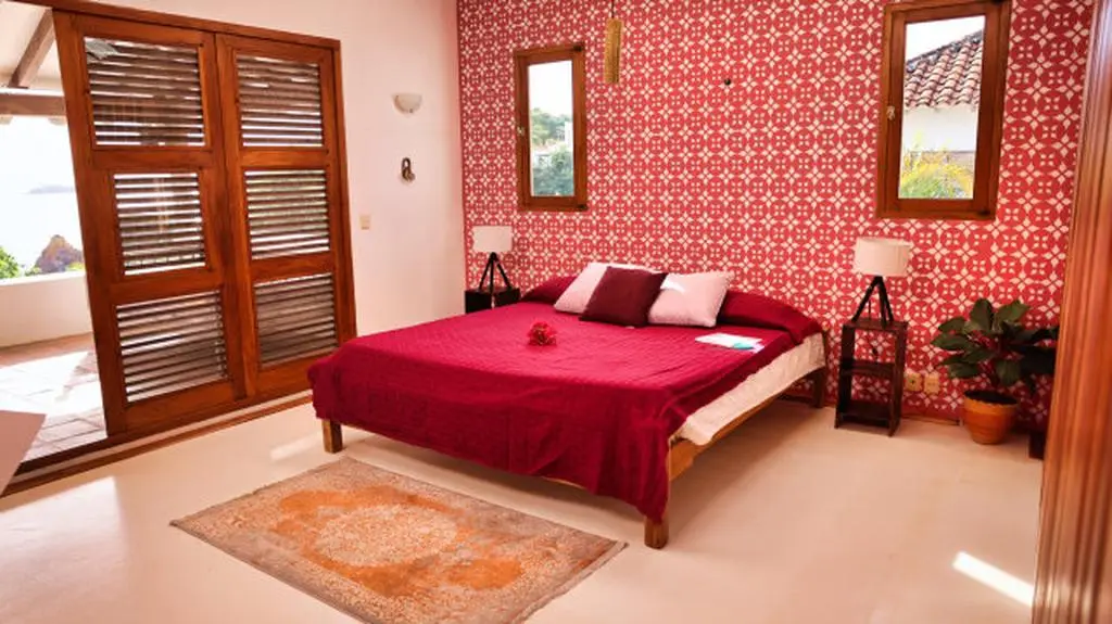 Hotel Paradise 5