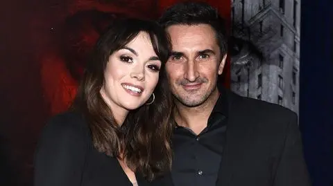Paulina Krupińska-Karpiel w czułym tańcu z mężem