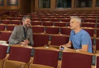 Spektakl "Bliżej" w Teatrze 6. piętro. Jak Michał Żebrowski łączy karierę z wychowaniem czwórki dzieci?