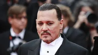 Fani Johnny'ego Deppa zaniepokojeni. Gwiazdor odwołuje kolejne koncerty