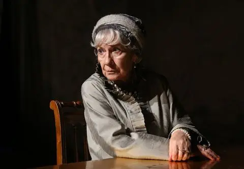 Emilia Krakowska nie otrzymała zaproszenia na premierę "Chłopów". Teraz komentuje