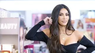 Kim Kardashian schudła 23 kilogramy dzięki prostej diecie. Zdumiewająca metamorfoza