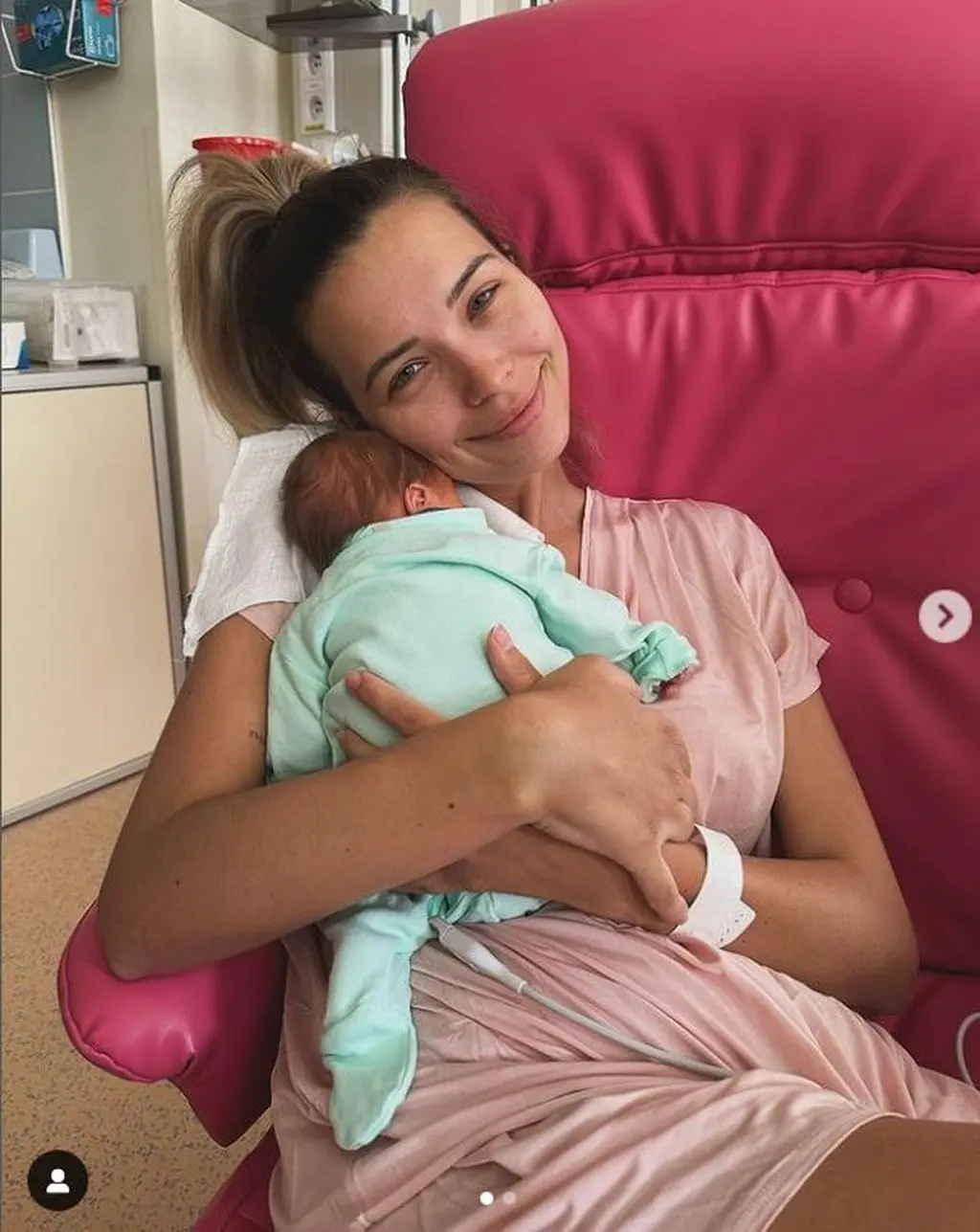 Sandra Kubicka z synkiem
