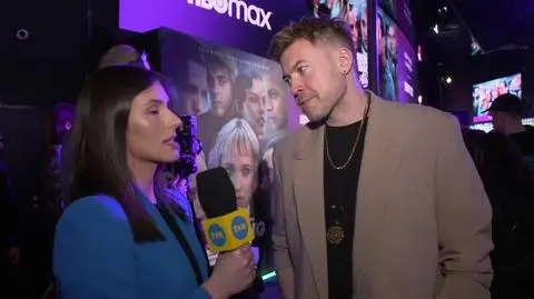 BRINGBACKALICE_LOZO_AZJAEXPRESS