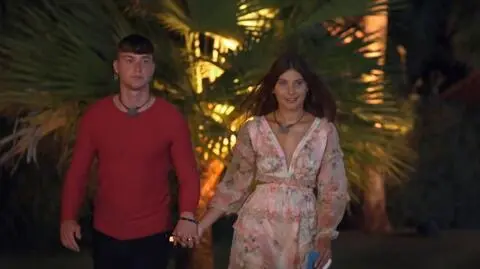 "Hotel Paradise". Jay opisał rok związku