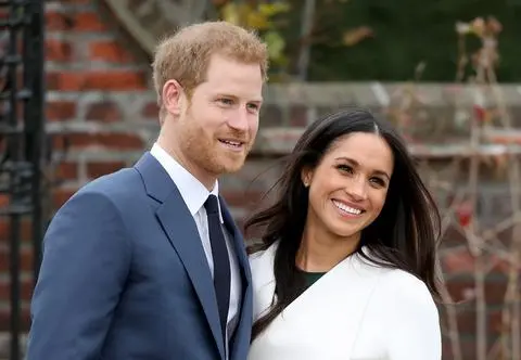 Królowa zaprosiła Meghan Markle i księcia Harry'ego na jubileusz. Ma jeden warunek