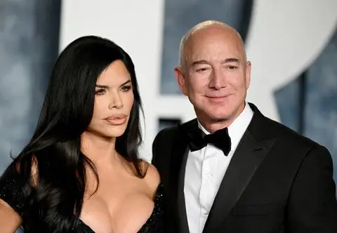 Jeff Bezos oświadczył się ukochanej. Wcześniej przez 25 lat był mężem innej kobiety