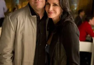 Courteney Cox wyznała, że wciąż czuje obecność Matthew Perry'ego. "Jestem wdzięczna, że..."