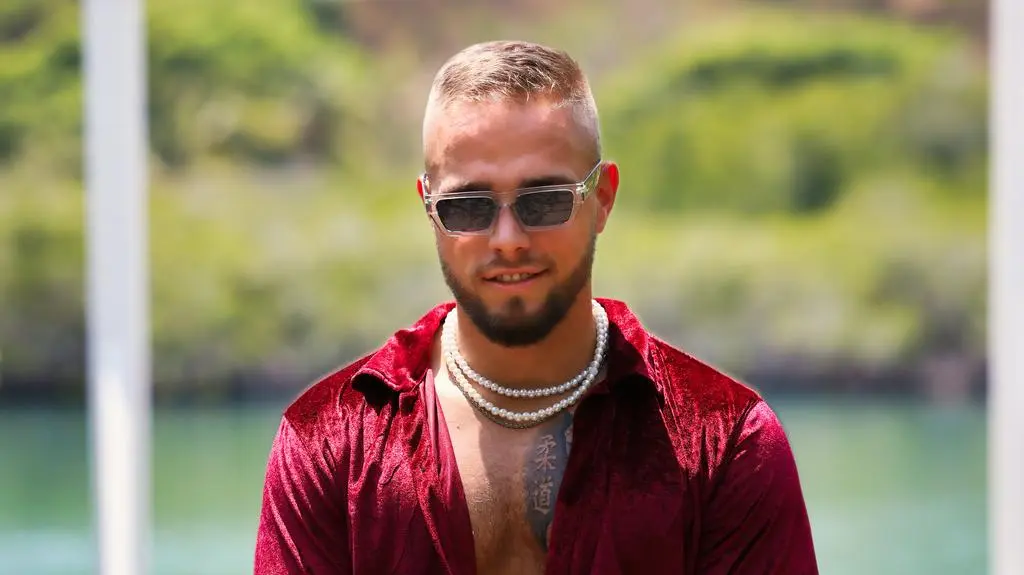 "Hotel Paradise All Stars". Łukasz Książkiewicz, czyli Blondino Lationo