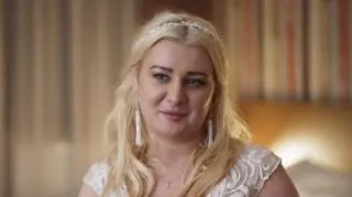 Julia ze "ŚOPW" na zdjęciu z noworodkiem. "Pierwszy wspólny spacer"