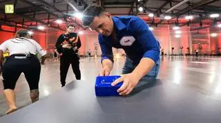 "99 - gra o wszystko. VIP". Jakub "Felek" Feliński znalazł się w potrzasku. Tego jeszcze nie było w programie