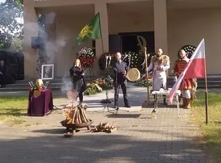 Słowiański pogrzeb Kazimierza Mazura