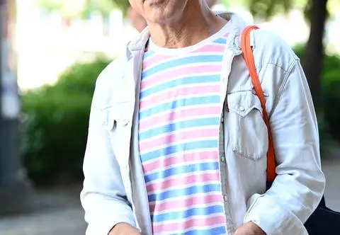 Jacek Koman czule o żonie, która jest Australijką. Poznali się, grając parę kochanków