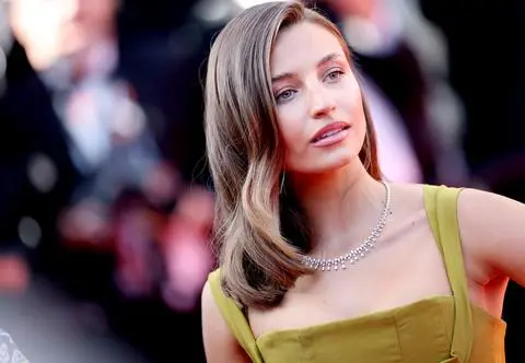 Julia Wieniawa olśniła w Cannes. Zachwyciła odważną kreacją 