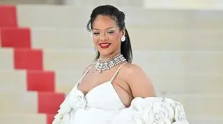 Rihanna drastycznie zmieniła fryzurę. Dawny look  poszedł w zapomnienie