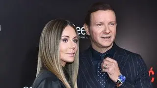 Radosław Majdan cały we łzach w 50. urodziny. To reakcja na niespodziankę od żony