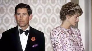 Karol III i księżna Diana wzięli rozwód w 1996 roku