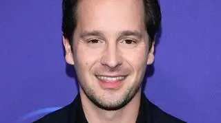 Krzysztof Zalewski na premierze z piękną towarzyszką. Kim jest Olga Tuszewska?