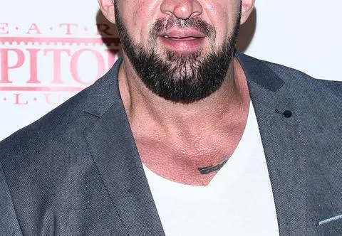 Tomasz Oświeciński chce się ponownie oświadczyć byłej żonie. "Szukam diamentu"