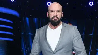 Tomasz Oświeciński wyznał, dlaczego kupił 14-letniej córce samochód. "Będzie to dla nas pomocne"