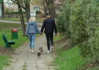 Maciej Mikołajczak z partnerką