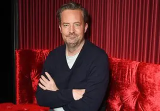 Asystent Matthew Perry'ego zgłosił utonięcie. Ujawniono nagranie rozmowy z dyspozytorem