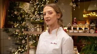 Lara Gessler uwieczniła wspólne ubieranie choinki. "Rodzina to jest siła"