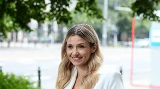 Joanna Koroniewska pokazała siwe włosy. "Mam 43 lata i moje ciało podlega normalnym procesom"