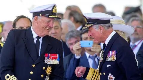 Harald V i Karol III