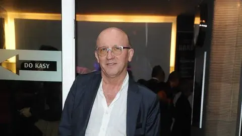 Artur Barciś kwestował na Powązkach