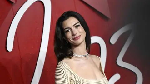 Anne Hathaway