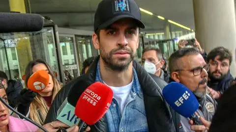 Gerard Pique zamieszkał już z kochanką