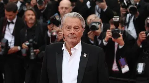 Alain Delon jednak nie chce poddać się eutanazji. Syn dementuje plotki