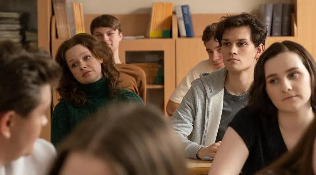 Koledzy będą niemili dla Grześka już podczas lekcji