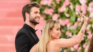 Liam Hemsworth i Miley Cyrus pokłóceni o piosenkę. Będzie pozew?