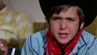 Paris Themmen jako Mike Teavee 