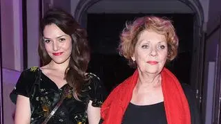 Elżbieta Jarosik o samotnym macierzyństwie. "Branża o mnie zapomniała, żyłyśmy z emerytury mojej mamy"