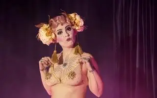 "Nago. Głośno. Dumnie". Serial o polskich drag queens