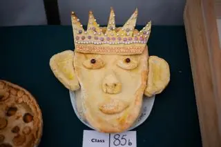 Ciasto z podobizną Karola III